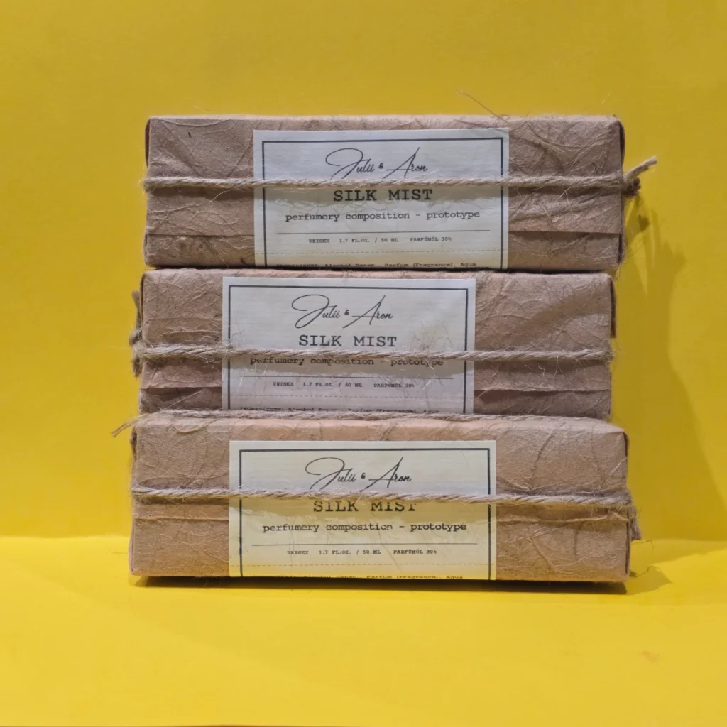 Kompozycja perfumeryjna Julii & Aron Silk Mist 50 ml